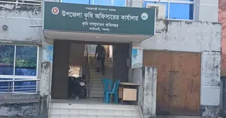 পঞ্চগড়ে সার ডিলার নিয়োগে দলীয়করণের অভিযোগ